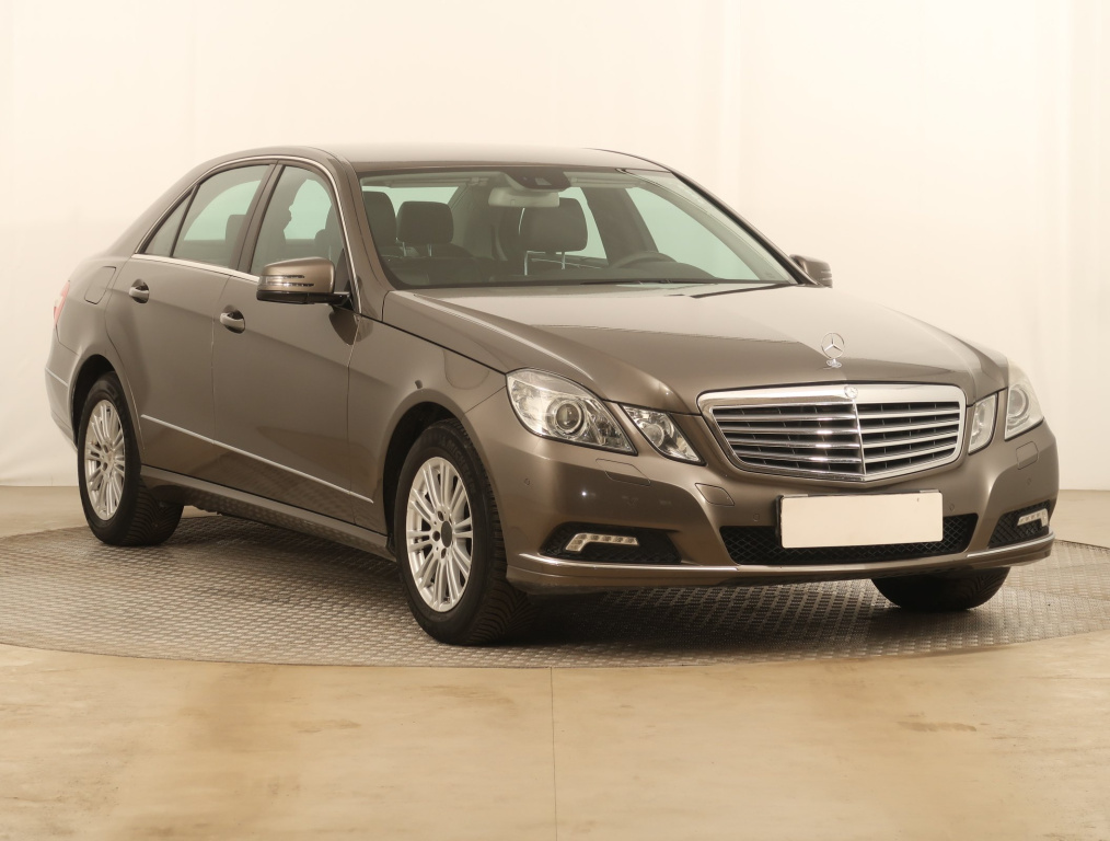 Mercedes-Benz E 350, 2009, E 350, 200kW