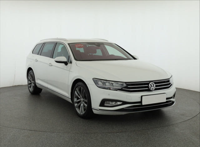 Volkswagen Passat 2021