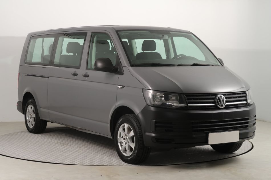 Volkswagen Caravelle - 2016