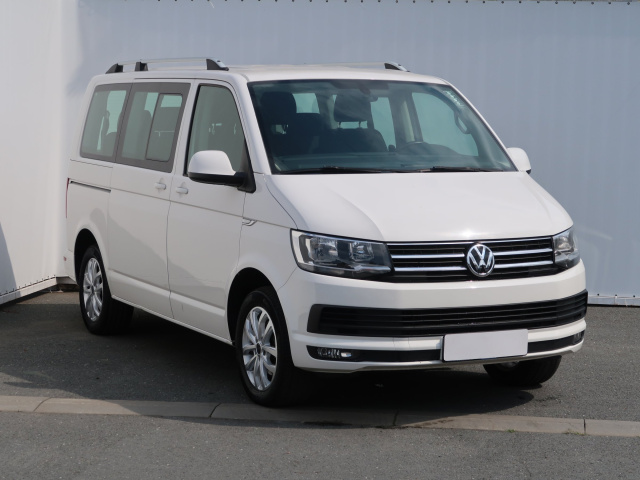 Volkswagen Caravelle 2016