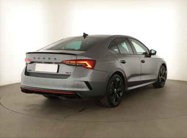 Škoda Octavia - 2024