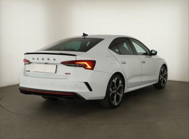 Škoda Octavia - 2024