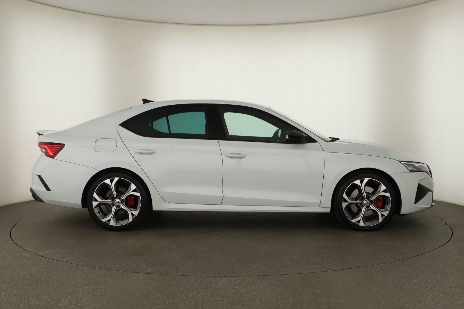 Škoda Octavia - 2024