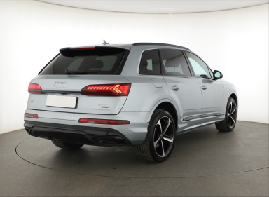 Audi Q7 - 2024