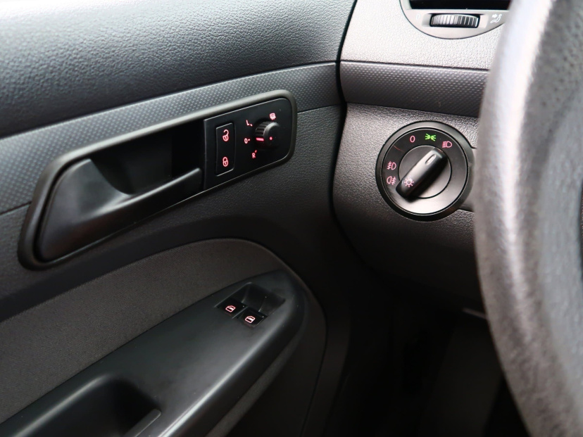 Volkswagen Caddy, 2012