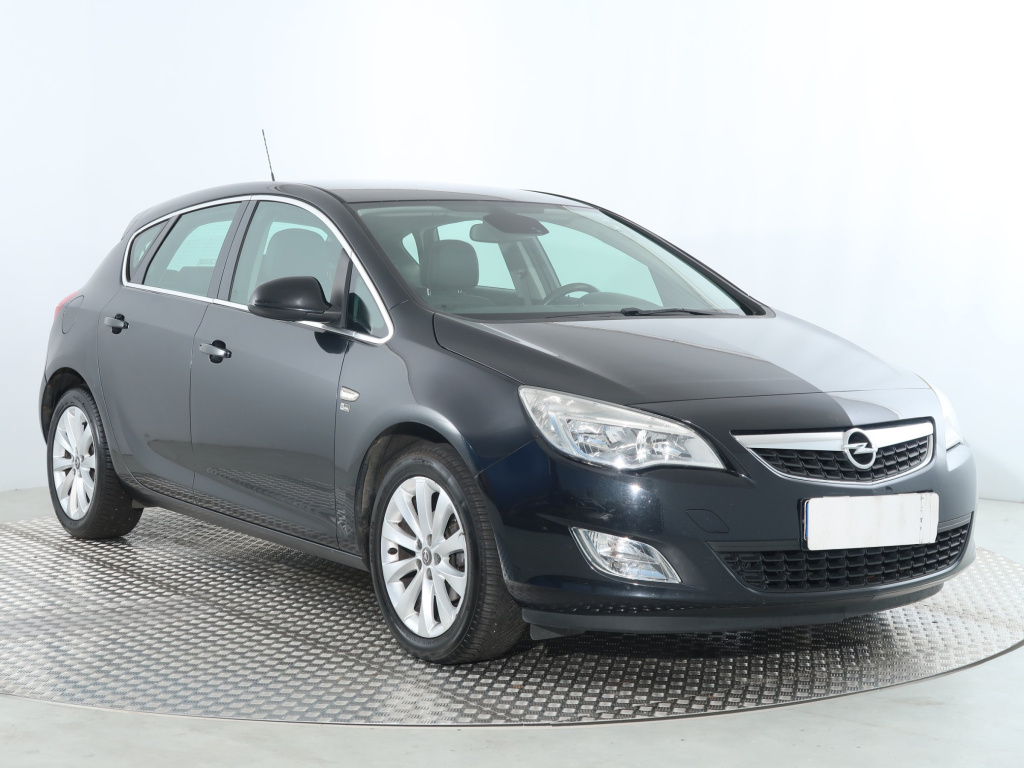 Opel Astra, 2012, 1.4 16V, 74kW