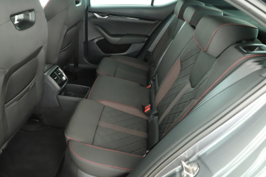 Škoda Octavia - 2024