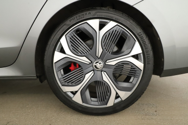 Škoda Octavia - 2024