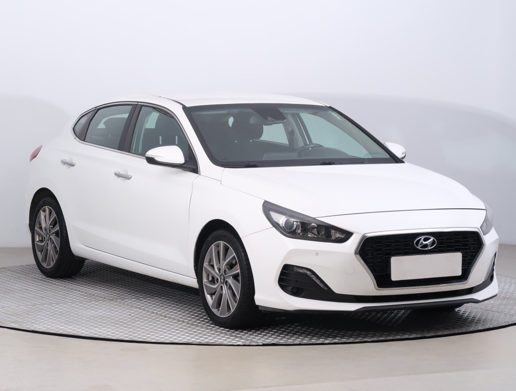 Hyundai i30 Fastback, 2018, 1.4 T-GDI, 103kW