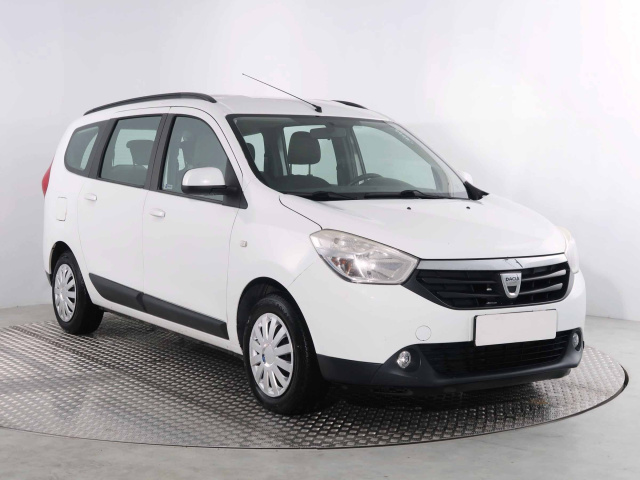 Dacia Lodgy 2013