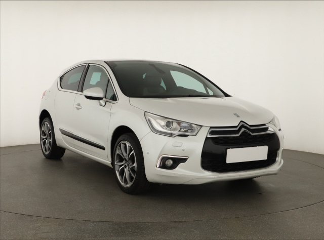 Citroen DS4 2011