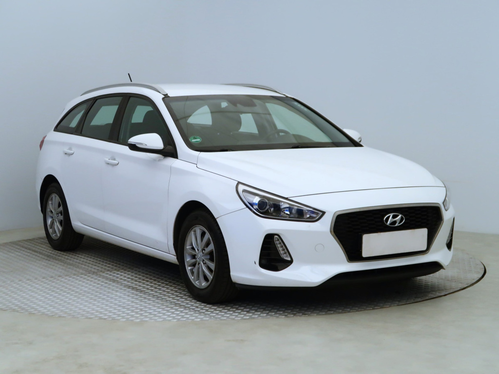 Hyundai i30, 2017, 1.0 T-GDI, 88kW