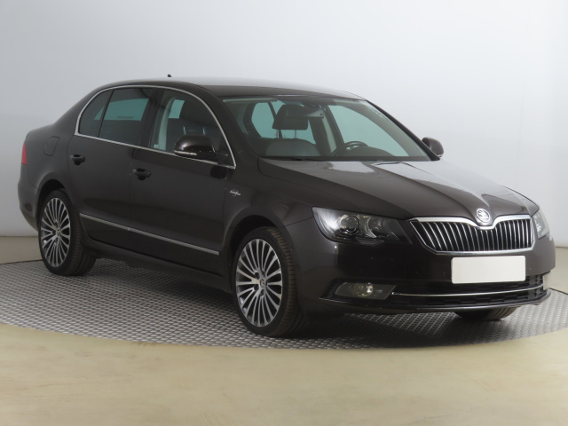 Skoda Superb 2013