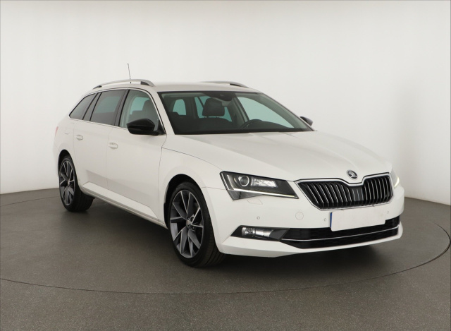 Škoda Superb 2018