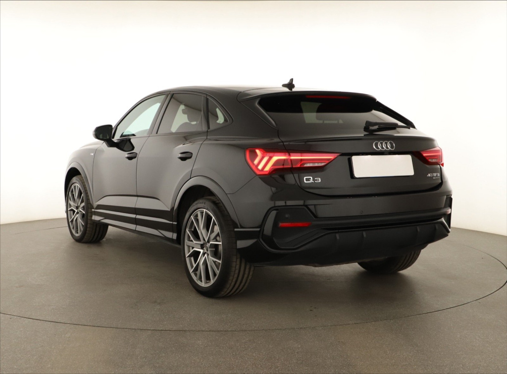 Audi Q3 Sportback