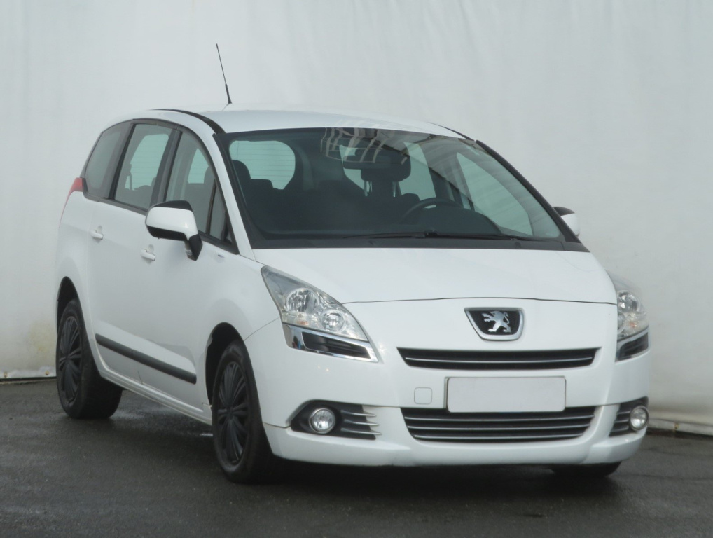 Peugeot 5008, 2013, 1.6 HDi, 84kW