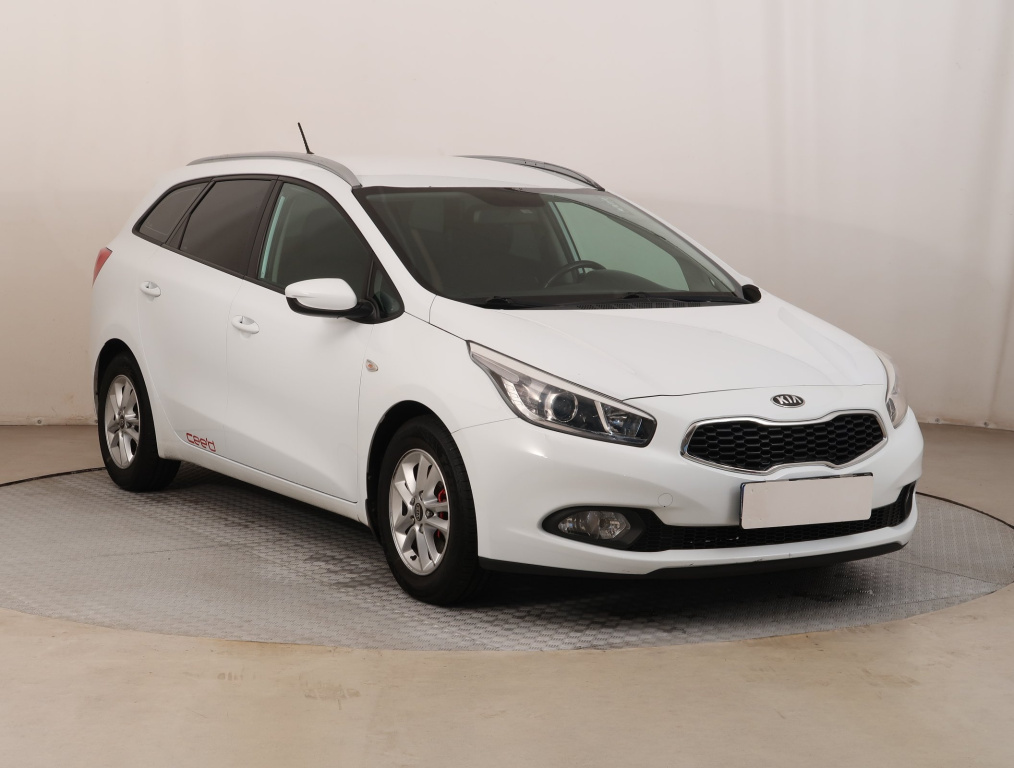 Kia Ceed, 2013, 1.6 GDI, 99kW