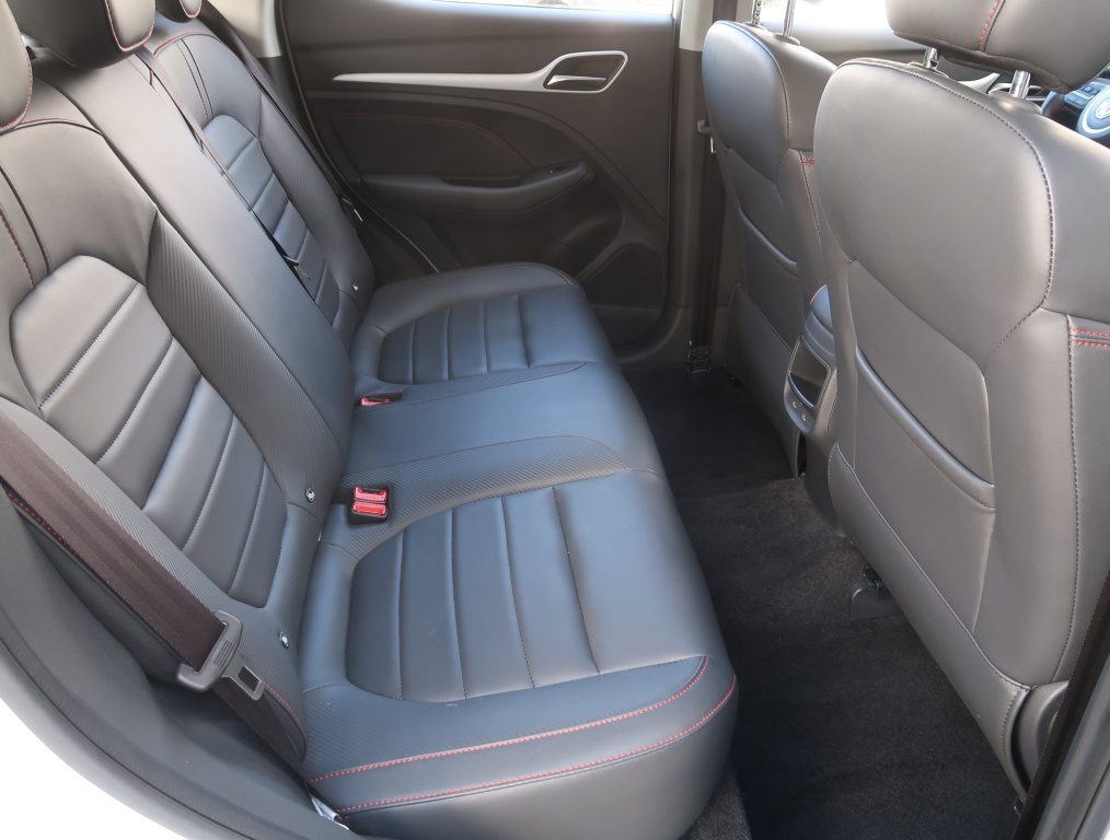MG ZS SUV