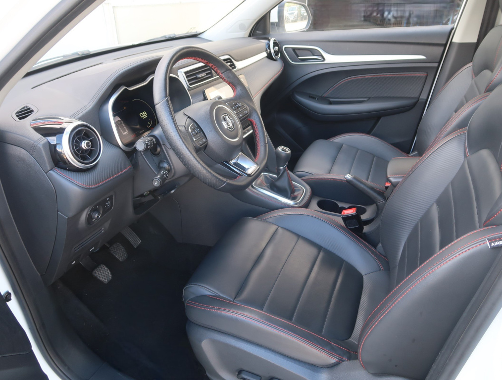 MG ZS SUV