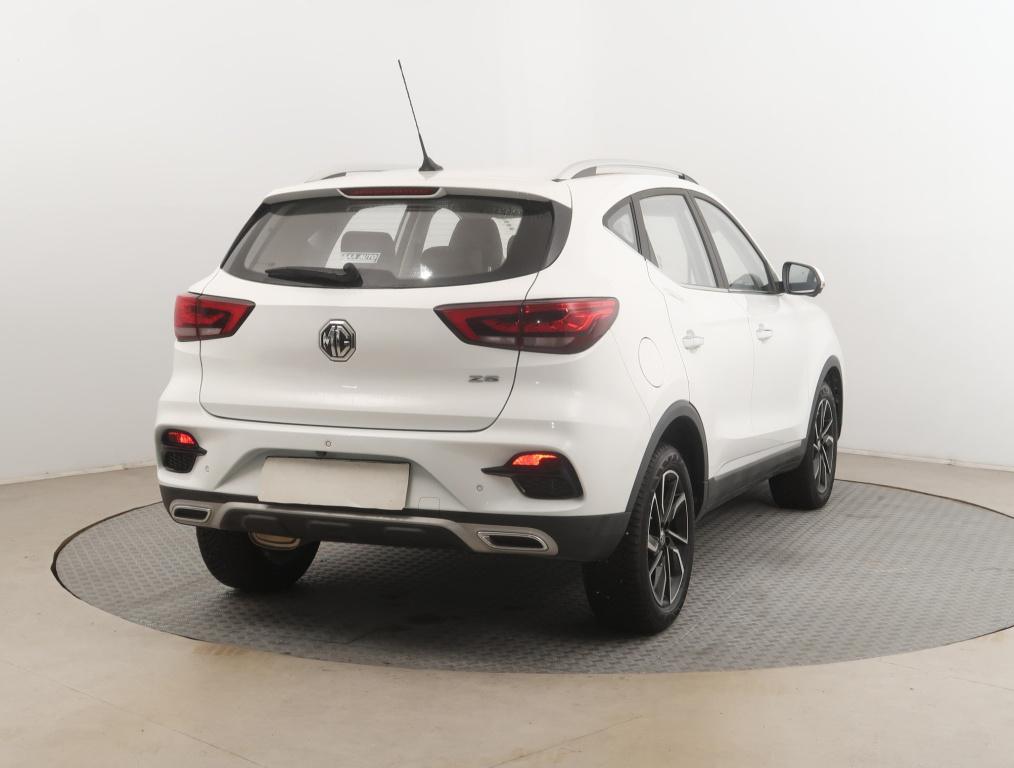 MG ZS SUV
