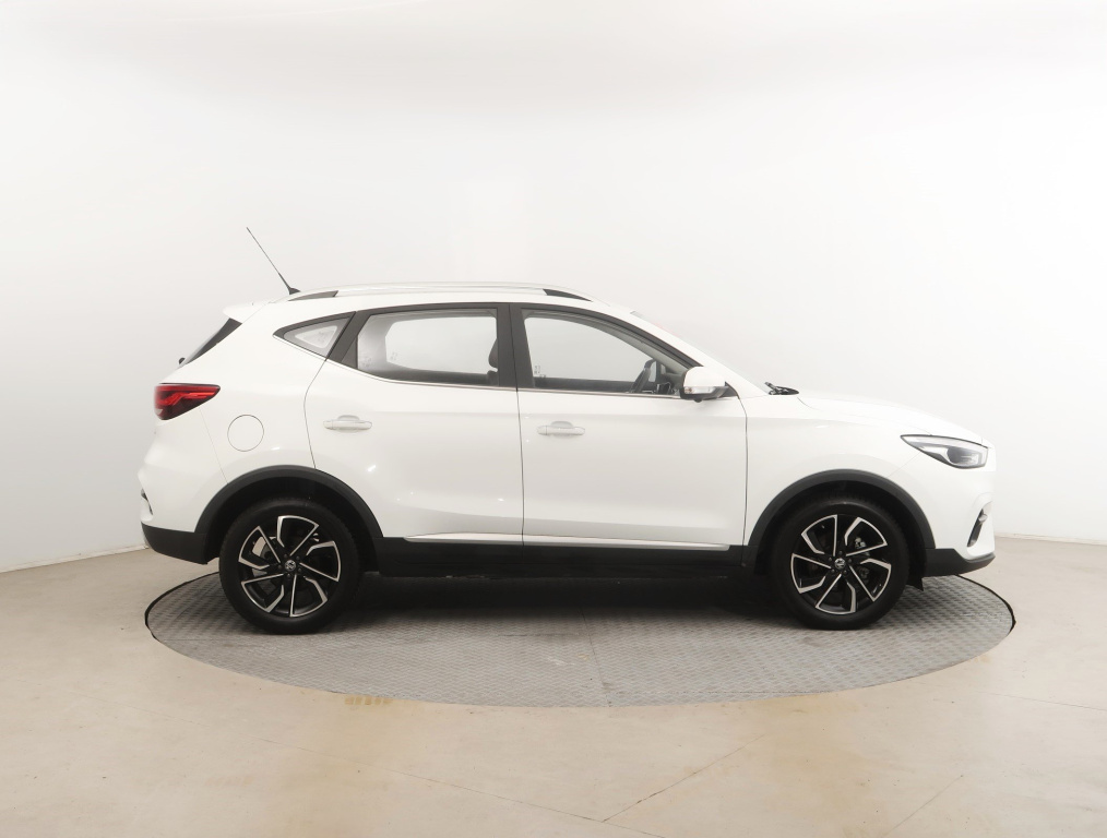 MG ZS SUV