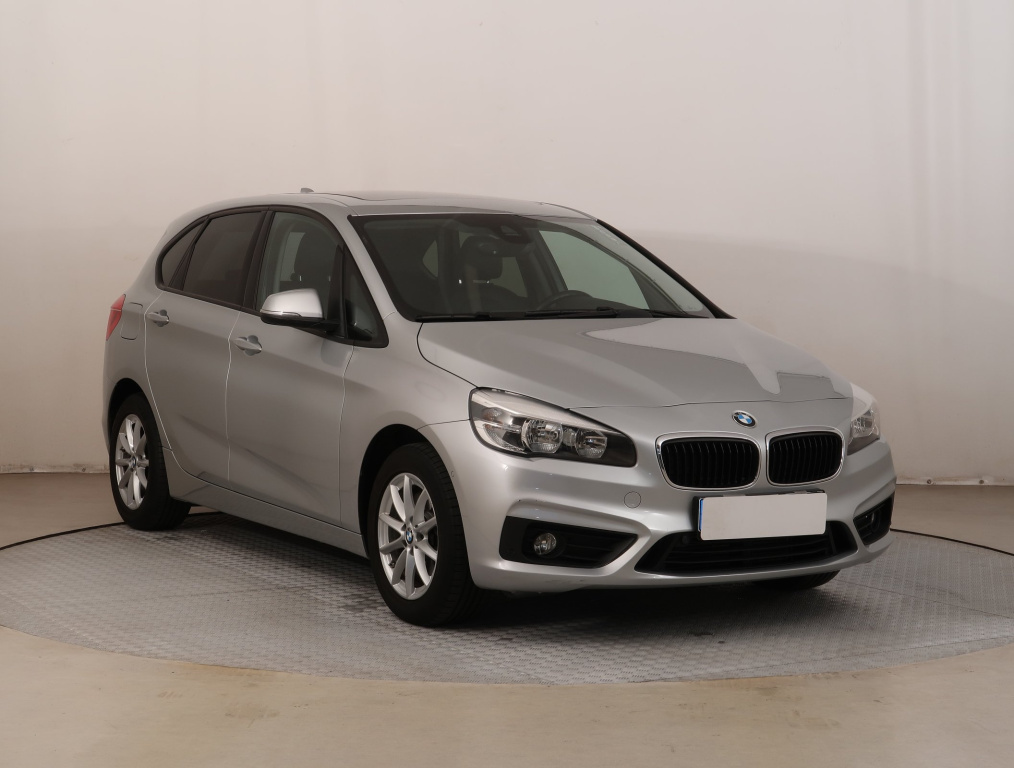 BMW 2 Active Tourer, 2015, 220i Active Tourer, 141kW