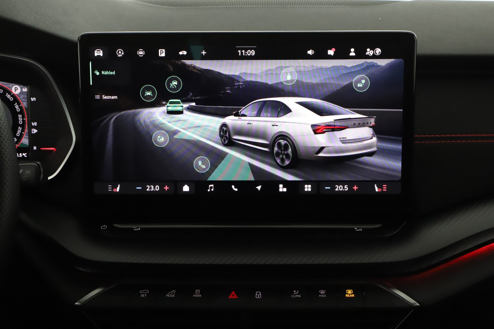 Škoda Octavia - 2024