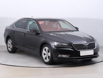 Škoda Superb, 2015