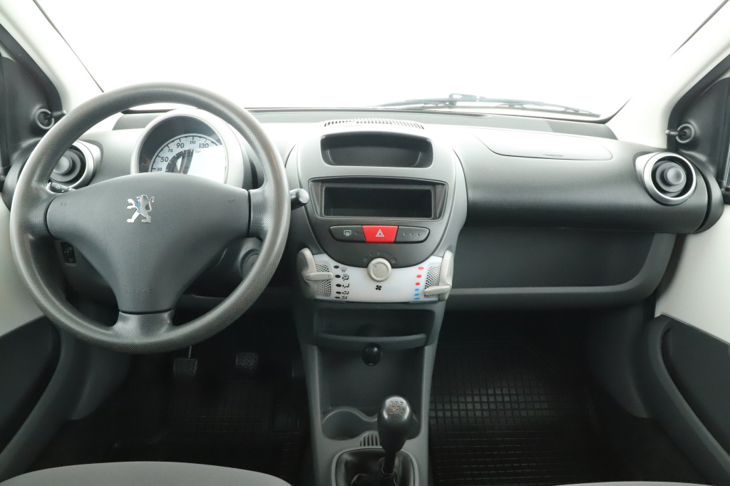 Peugeot 107, 2009, 1.0, 50kW