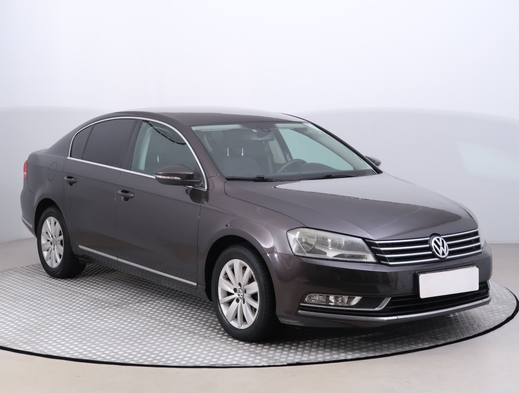 Volkswagen Passat, 2011, 2.0 TDI, 103kW