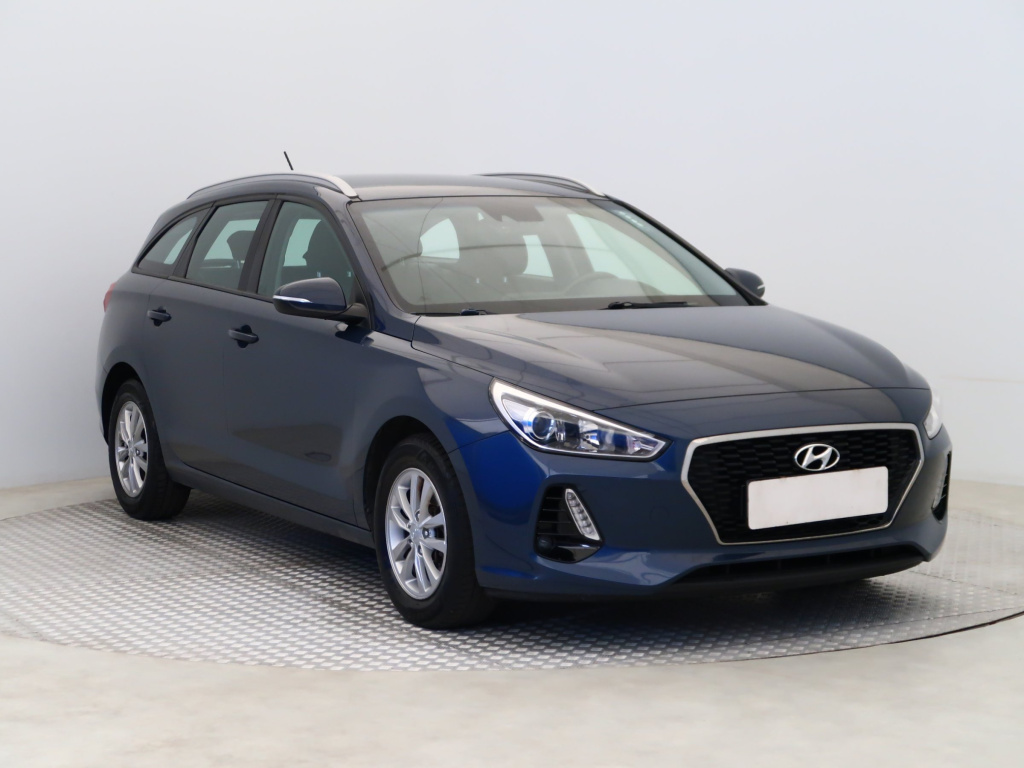 Hyundai i30, 2017, 1.0 T-GDI, 88kW