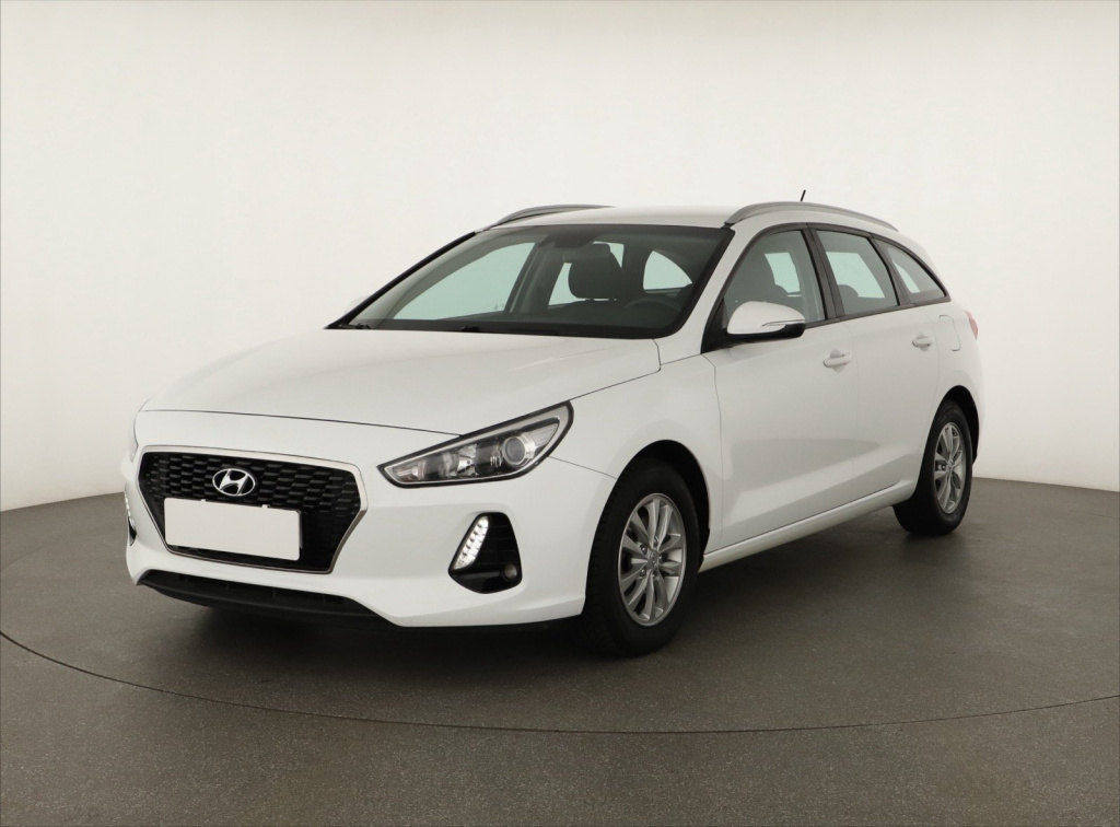 Hyundai i30, 2018, 1.0 T-GDI, 88kW