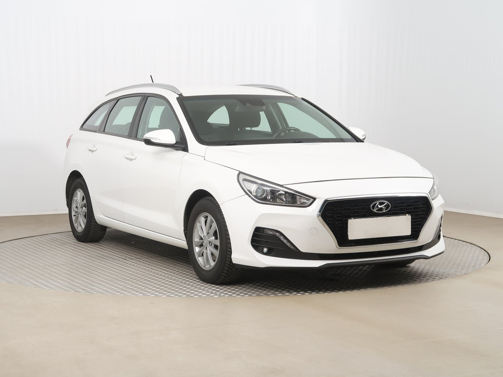 Hyundai i30, 2018, 1.0 T-GDI, 88kW