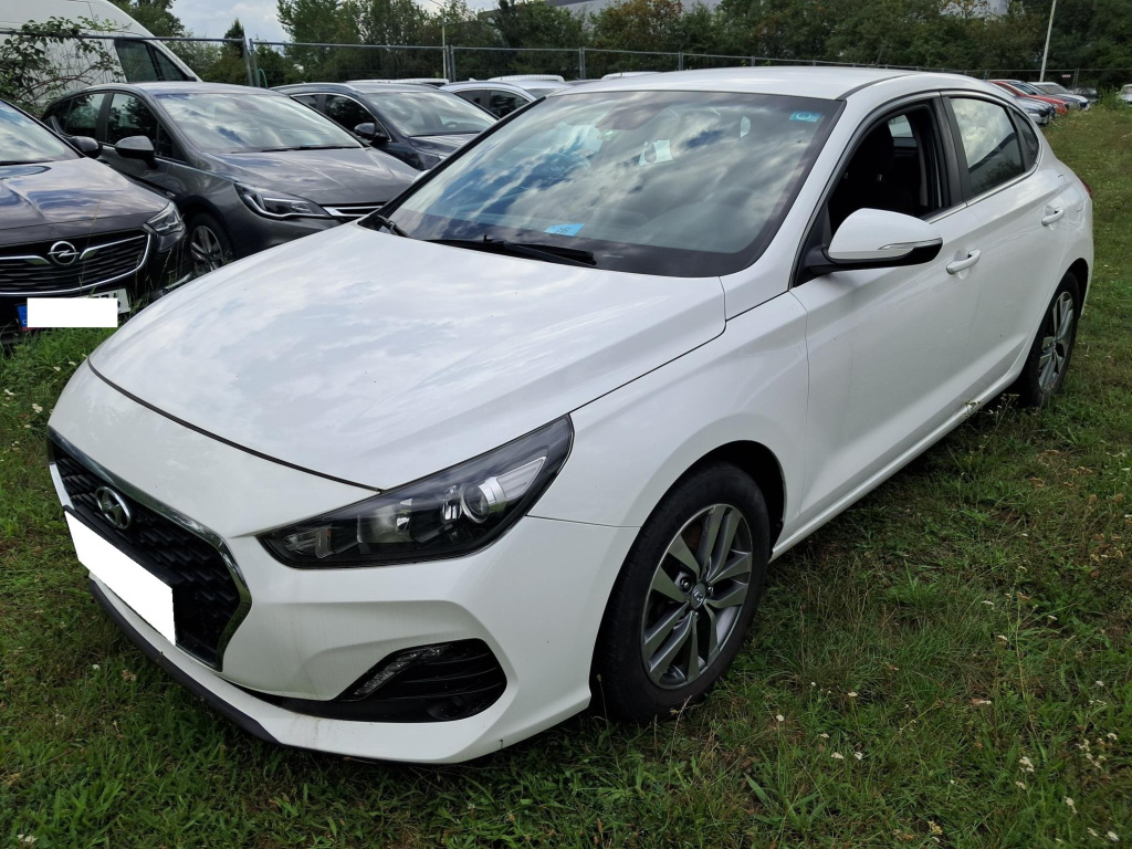 Hyundai i30 Fastback, 2018, 1.0 T-GDI, 88kW