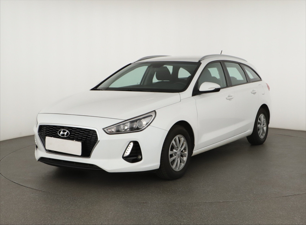 Hyundai i30, 2018, 1.0 T-GDI, 88kW