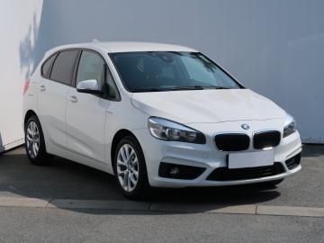 BMW 218i Active Tourer, 2015