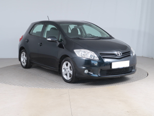 Toyota Auris, 2012