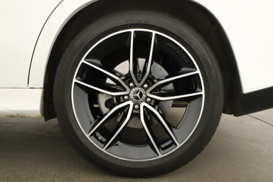 Mercedes-Benz GLE - 2025