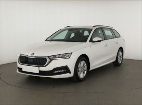 Škoda Octavia - 2023