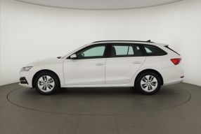 Škoda Octavia - 2023
