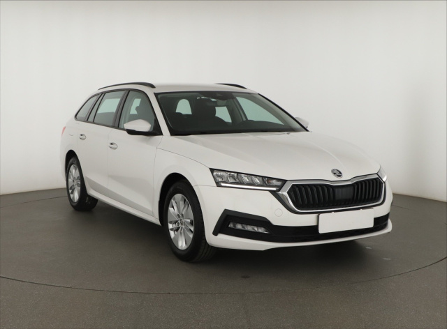 Škoda Octavia 2023