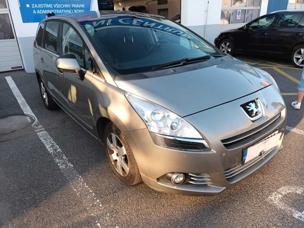 Peugeot 5008, 2013, 1.6 HDi, 84kW