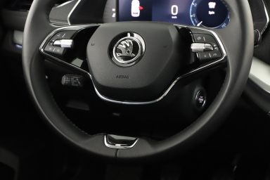 Škoda Octavia - 2023