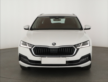 Škoda Octavia - 2023