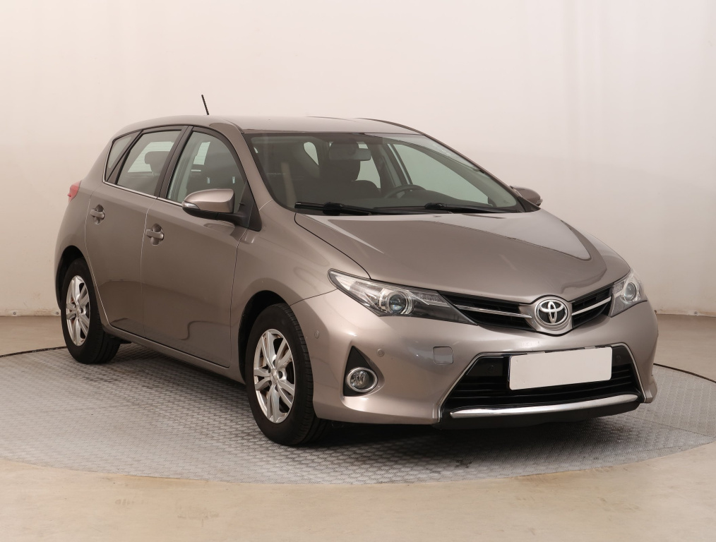 Toyota Auris, 2014, 1.3 Dual VVT-i, 73kW