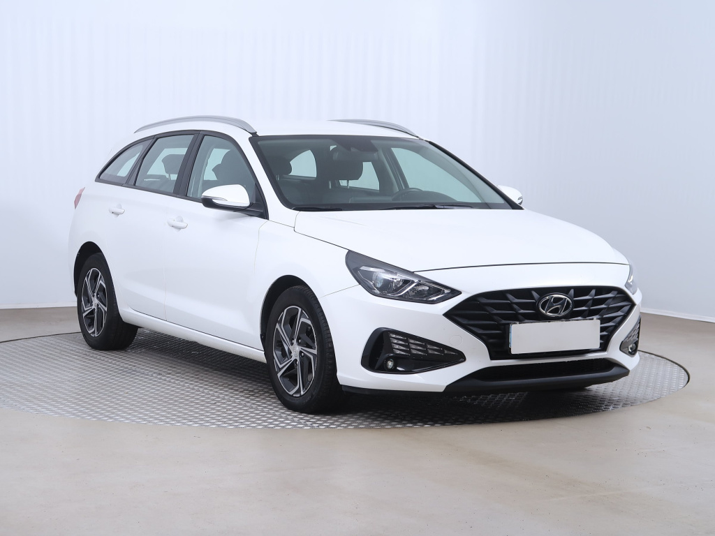 Hyundai i30, 2021, 1.0 T-GDI, 88kW