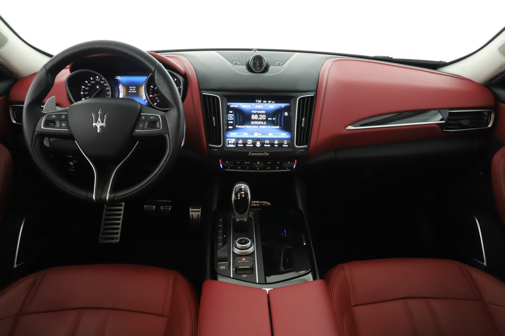 Maserati Levante, 2017, V6 S, 316kW, 4x4