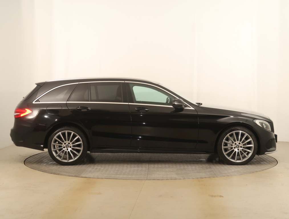 Mercedes-Benz C