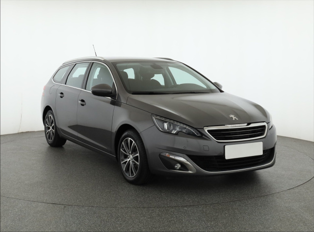 Peugeot 308 2016