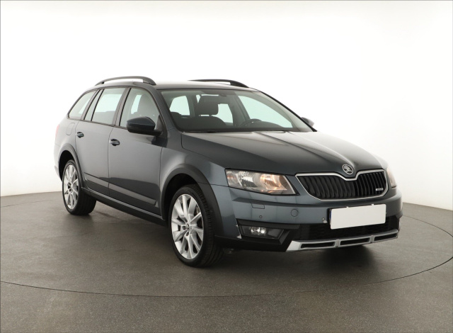 Škoda Octavia Scout 2014